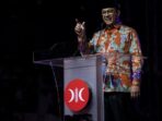 momen-anies-baswedan-hadiri-milad-ke-20-pks-di-istora-senayan-2_169